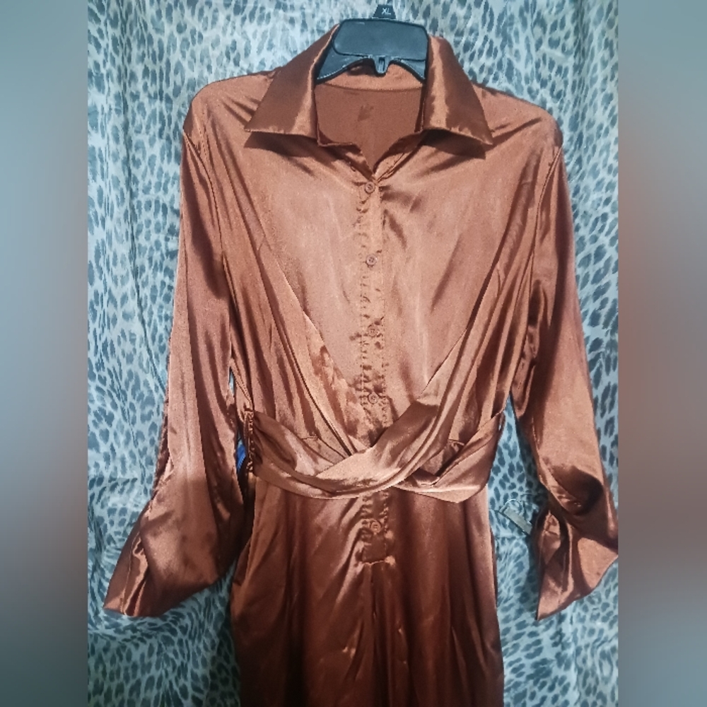 Women Bronzer Orange Color Butyon Down Wrap Jumpsuit - Picture 6 of 14